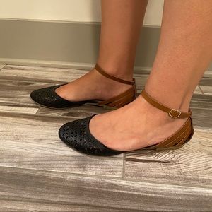 Black and Tan Flats
